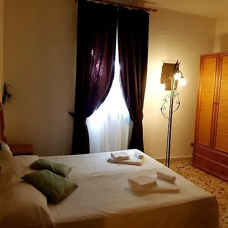 Orio E Beatrice فندق البندقية-ليدو